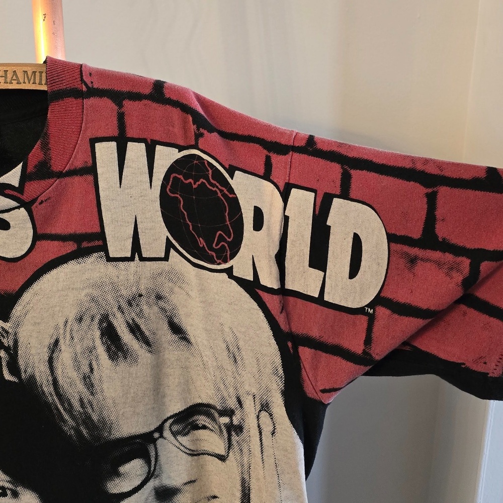 *ULTRA RARE* - NWOT - Vintage 1992 Wayne’s World - All Over Print - Picture 4 of 12